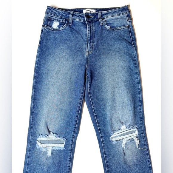RSQ Women’s High Rise Straight Leg Distressed Women's Jeans Size- 30 - Picture 2 of 10